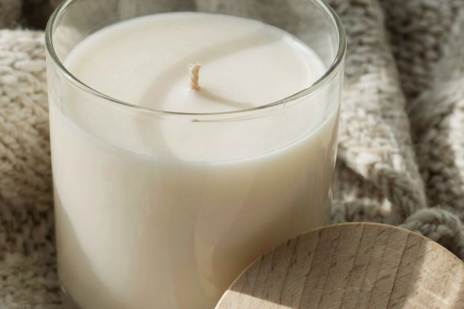 Aromatic Candles for Cozy Evenings | Wooden Wick Relaxation | Warm Home Decor