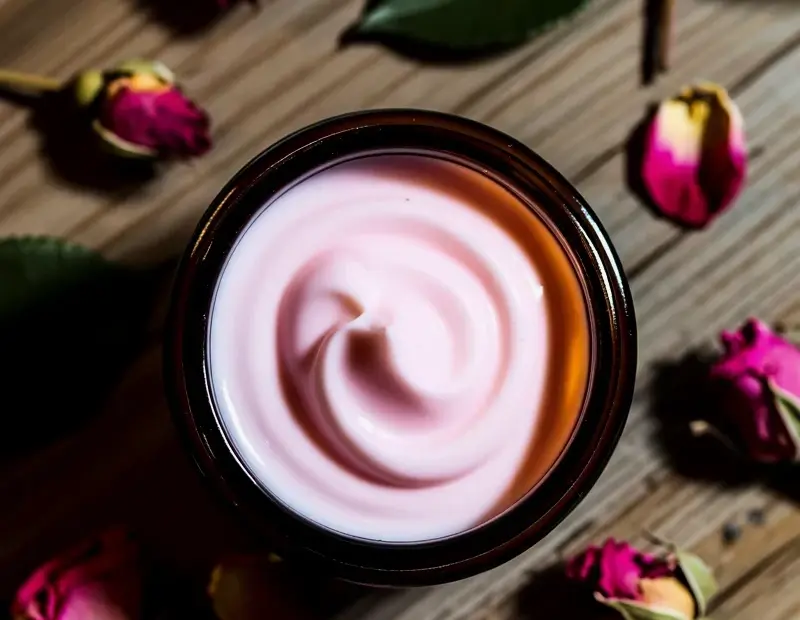 Budget DIY All-Purpose Cleaner Spray with Lemon Essential Oil